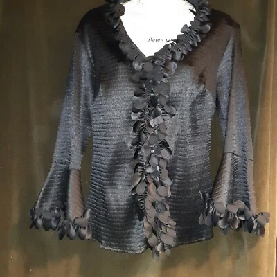 Blusa negra para mujer AGORA vacaciones NAVIDAD volantes arrugados S ¡ÚNICA! Foto 1 de 4