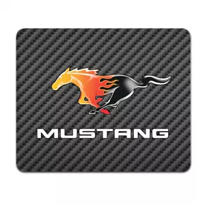 Ford Mustang Flame Pony schwarz Kohlefaser Textur Grafik PC Mauspad - Bild 1 von 3