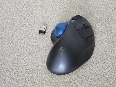 📢 Logitech Wireless Trackball M570 – Ergonomie und Komfort - Bild 1 von 2