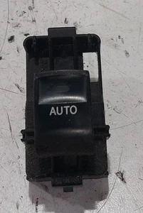 PULSANTE PER LEXUS CT Berlina (11>) - Foto 1 di 2
