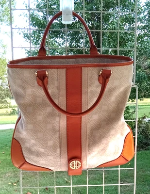 Antonio Melani Signature Canvas & Leather Purse Bag  Great Looking Bag - Image 1 of 4