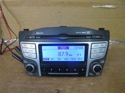 10 11 12 13 Hyundai Tucson Radio Stereo CD Player Receiver AM FM 961602s161tan - Image 1 of 4