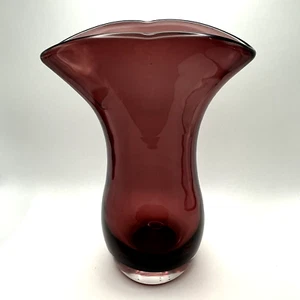 Art Glass Flower Vase Amethyst Purple Clear Bottom  Bouquet Vase 7 1/2 inch Tall - Picture 1 of 6