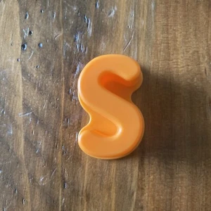 Sesame Street Elmo's On The Go ABC Alphabet Replacement Letter "S” - Picture 1 of 1