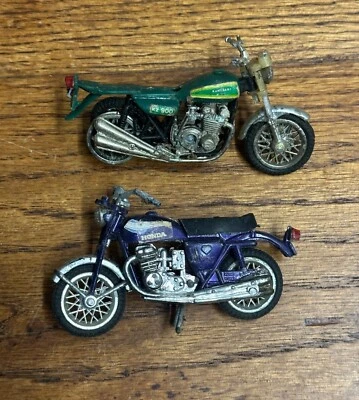 Lote (2) moto Kawasaki KZ 900 Riders vintage Zee Toys + Honda 750 Foto 1 de 4