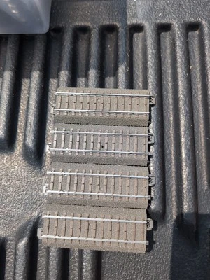 HO - Marklin 24094 C Track 4 Pieces - Straight 3-3/4'' 9.4cm  - NNB - Image 1 of 4