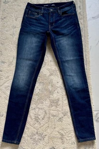 NWOT Rockstar Super Skinny Jeans Mid Rise Size 4 - Picture 1 of 4