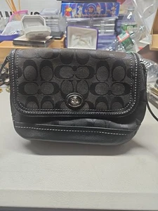 COACH VINTAGE BLACK CANVAS PRINT AND LEATHER SHOULDER BAG Mint Cond. Estate Fin - Picture 1 of 10
