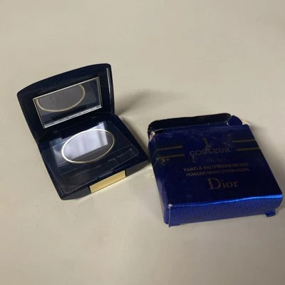 Sombra de ojos mono en polvo Christian Dior 1 color 078 Midnight Foto 1 de 3