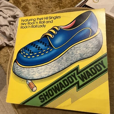 SHOWADDYWADDY - SHOWADDYWADDY - VINYL LP RECORD - 1974 - BELLS 248 - Imagem 1 de 4