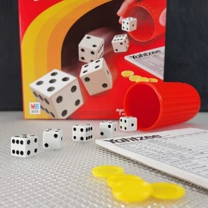 Juego Yahtzee Milton Bradley 1998 Family Game Night Hasbro Completo Años 90 De Colección - Imagen 1 de 9