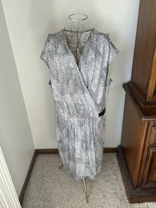 Michael Kors Damen-Wickelkleid mit seitlicher Schnalle Faux Beton Übergröße 1X - Bild 1 von 11