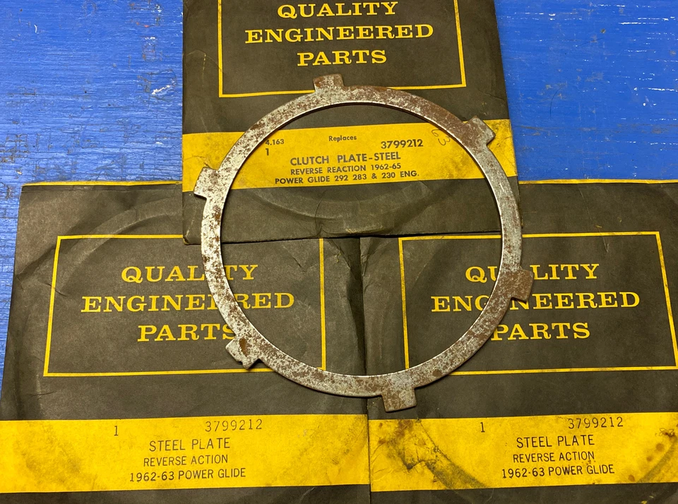 Nuevo de Lote Antiguo GM 1962 1963 CHEVROLET CORVETTE TRANSMISIÓN EMBRAGUE Placa 3799212 Cantidad 3 Foto 1 de 1