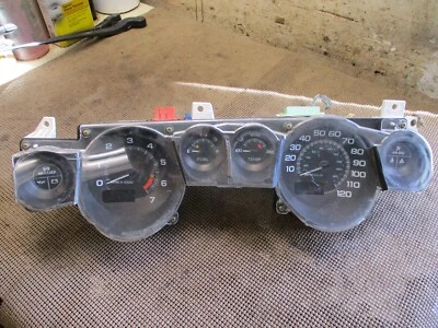 1995 1996 1997 1998 1999 Buick Riviera OEM velocímetro calibre clúster 25640165 Foto 1 de 4