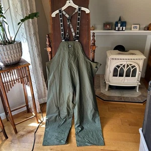 HH Helly Hansen Fishing Overall green New With Tags - flaw XXL  - Picture 1 of 10