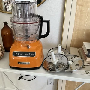 Kitchen Aid KFP0930 Food Processor Rare Color Orange with ACCESSORIES - Picture 1 of 6
