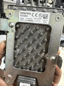 Volvo XC40 2020 Diesel Wireless charging module P32247782 110kW GENUINE - Picture 1 of 6