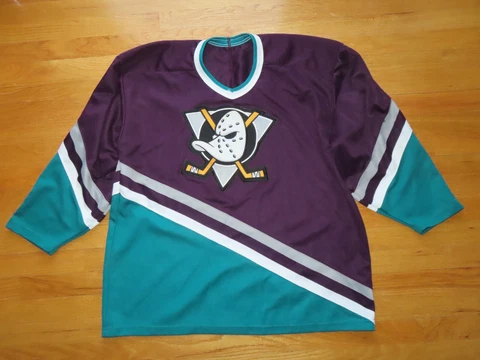 Vintage CCM ANAHEIM MIGHTY DUCKS (Men's XL) Hockey Jersey Cover