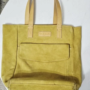 M.I.L.A. Bolso de Mano Hecho en Los Ángeles Gamuza Bolso de Mano Caqui Tostado Ver Todas las Fotos - Imagen 1 de 11
