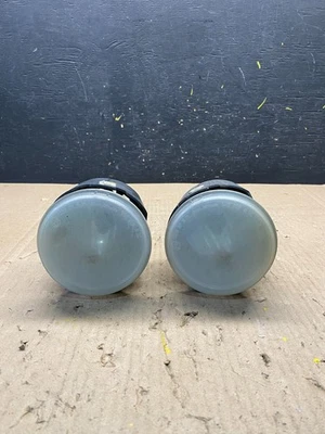 2005 to 2010 Jeep Grand Cherokee Front Left+Right Set Fog Light OEM R8918 DG - Image 1 of 4