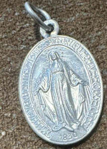 ITALY Miraculous Medal 1.25" Virgin Mary VTG - Picture 1 of 2