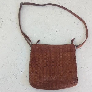 Vilenca Holland Woven Leather Crossbody Purse - Picture 1 of 14