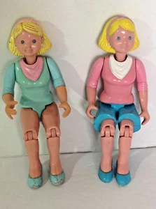 Fisher Price Loving Family Casa de Muñecas Mujeres Rubias Mamás Muñeca 1993 Lote de Dos - Imagen 1 de 3