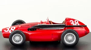 Ferrari 553 F1 Mike Hawthorn 1954 Scala 1:43 Numero 38 Historic Formula 1 F1 - Foto 1 di 7