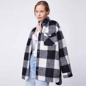 Monrow Black White Plaid Flannel Jacket Wool Blend Button Up Size Medium NWT - Foto 1 di 7