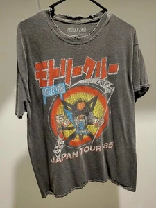 Motley Crue (Urban Outfitters) Vintage 1985 Japan Concert Tour T-Shirt - Picture 1 of 3