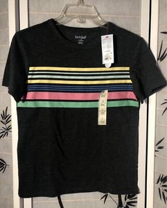NUEVO CON ETIQUETAS Camiseta Cat & Jack Manga Corta Arco Iris Pecho Rayas Niños L 10/12 ENVÍO GRATUITO - Imagen 1 de 4