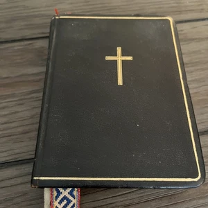 1975 Dziesmu Gramata Latvian Religious Song Book - Picture 1 of 7