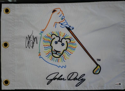 BANDERA DE GOLF FIRMADA POR JOHN DALY CON CERTIFICADO DE AUTENTICIDAD JSA Foto 1 de 4