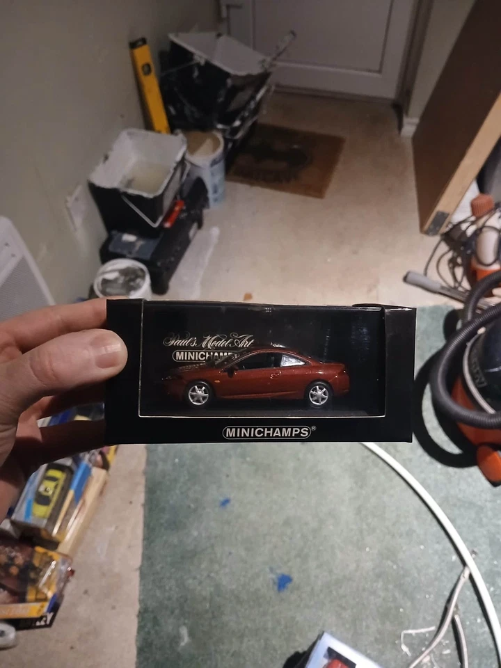 1/43 Minichamps  Ford Cougar 1998 Red Metallic - Image 1 of 1