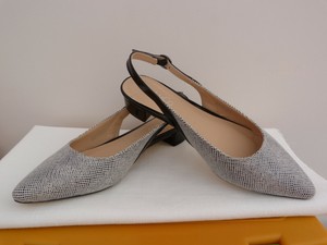 m&co ladies flat shoes