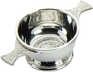 Motivo Celta Escocés Quaich Mango Celta 2" 4" Peltre Cuencos Tazas de Amistad - Imagen 1 de 3