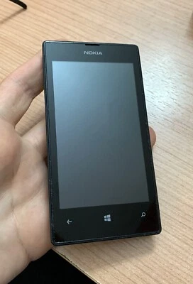 Nokia Lumia 520 - Nero (schermo accende ma rimane nero) - Immagine 1 di 2