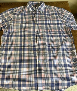 Men's JoS A. Bank Traveler Shirt Size L Pink Blue Plaid Button Front Short SLV - Picture 1 of 7