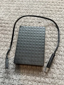 Seagate 4TB Expansion Portable Drive External Hard Drive HDD SRD00F1 - Picture 1 of 4