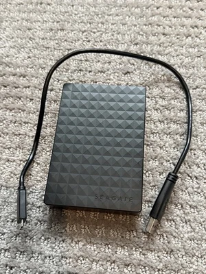 Seagate 4TB Expansion Portable Drive External Hard Drive HDD SRD00F1 - Image 1 of 4