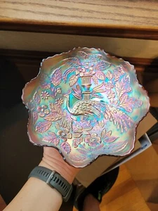 Scarce Light Amethyst FENTON Carnival Glass Peacock & Urn Ruffled Bowl - Picture 1 of 14