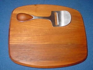 DANSK TEAKHOLZ TORUN DÄNEMARK KÄSEHOBEL MESSER SERVIER SCHNEIDEBRETT MCM Vintage - Bild 1 von 5