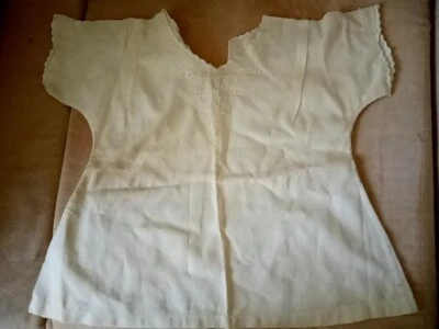 Antiguo vestido de bebé/vestido de bautizo de algodón hecho a mano con bordado-circa 1930 Foto 1 de 2