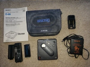 SONY D-88 DISCMAN mini cd player with original accessories, Almost Working - Picture 1 of 4