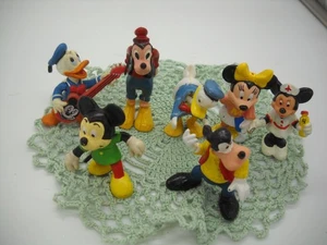 Vintage Disney Lot of Bobble Head Nodders, PVC, Hong Kong, Lot of 7 all Signed - Picture 1 of 20