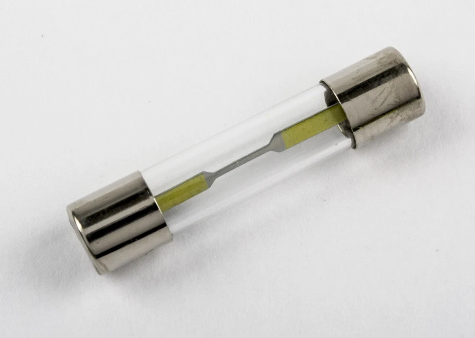 Suzuki Genuine Gs1000sn Motorcycle Motorbike Electrical Fuse 09481-10001-000