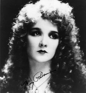 'VINTAGE "PHANTOM OF OPERA" SILENT ACTRESS: MARY PHILBIN SIGNED PHOTO C.O.A. - Picture 1 of 2