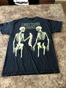 I've Got Your Back Skeleton Halloween T-Shirt Size L (no tags) - Picture 1 of 4
