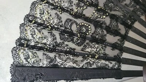 Ancien Éventail En Dentelle De Laine - Picture 1 of 9