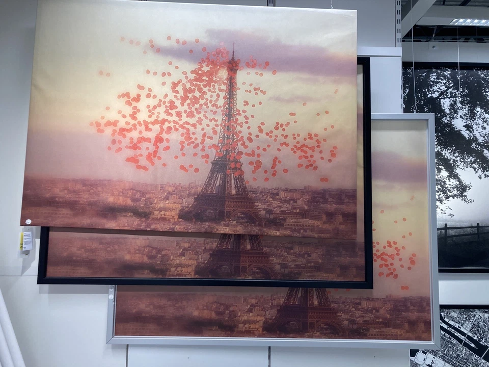 Imagen Ikea BJORKSTA Torre Eiffel Amor 55" x 39 1/4" 504.798.57 SIN MARCO Foto 1 de 1